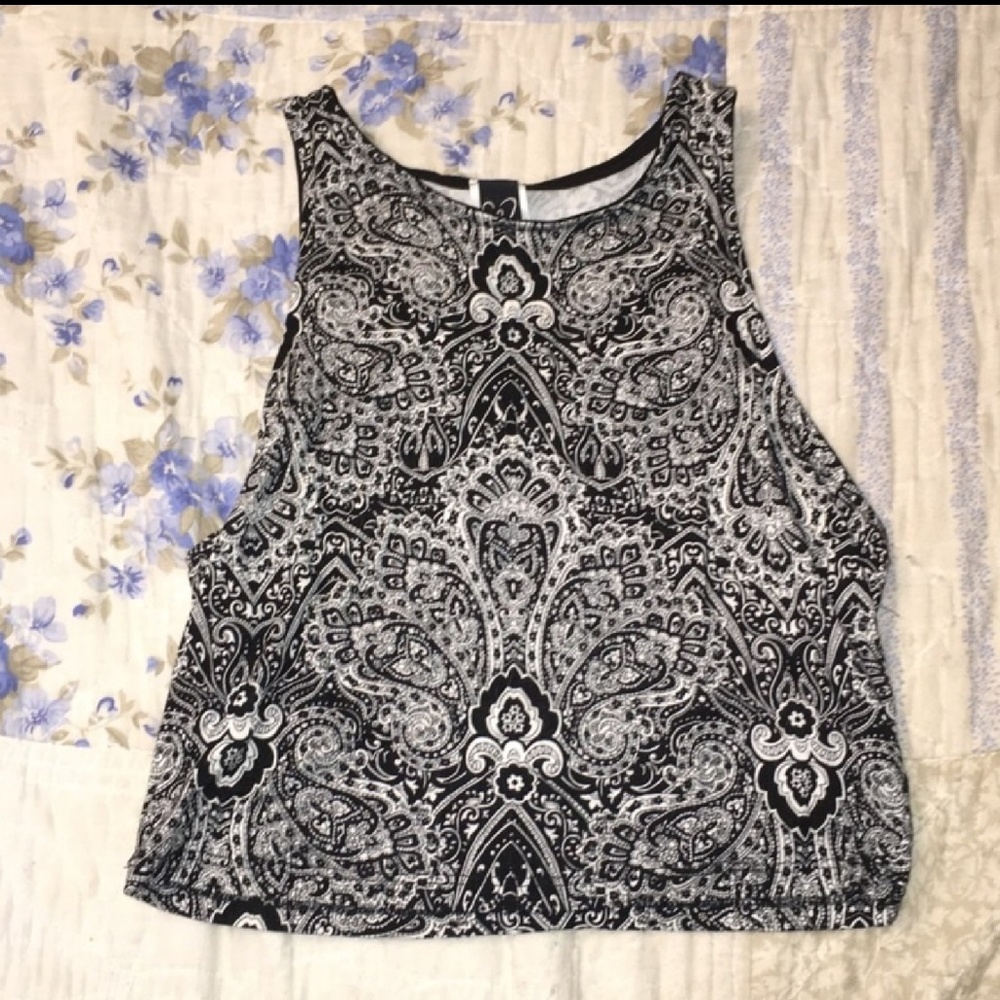 Cute crop top